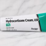 Hydrocortisone Cream in Canada: A Complete, Practical Guide to Safe Relief for Itchy, Inflamed Skin